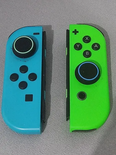 PAR DE JOYCON ORIGINAIS