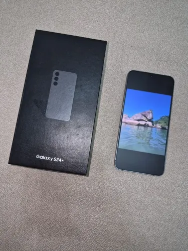 Samsung S24+