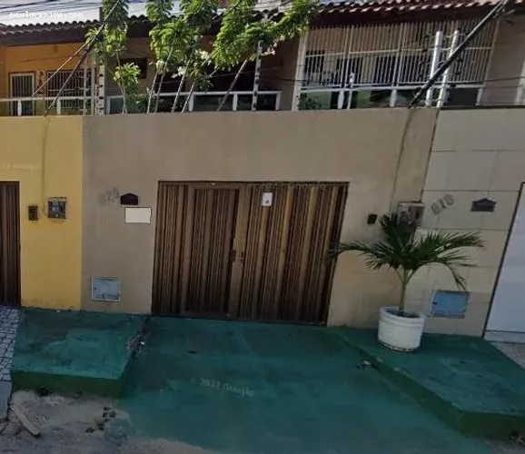 Casa para Venda em Fortaleza / CE no bairro Vila Velha