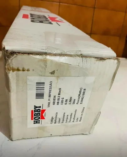 Rolos lacrados adesivo