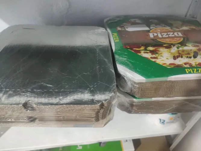Caixas de pizzas