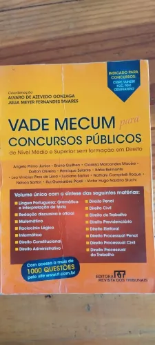 Livro: Vade Mecum.Concursos Público.