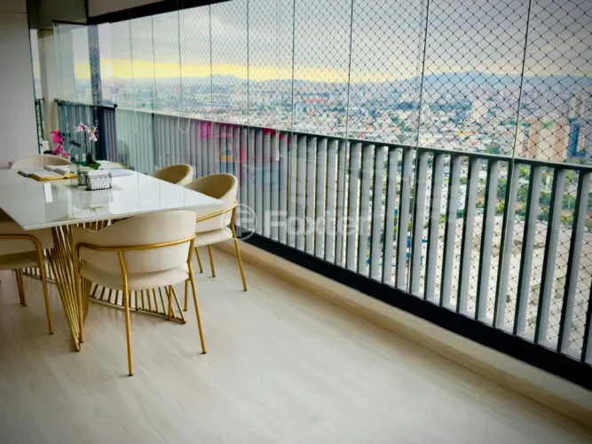 Apartamento à venda Rua Tuiuti, Tatuapé - São Paulo
