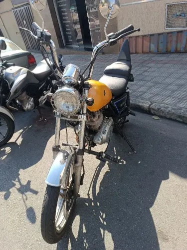 Suzuki intruder 125 custom