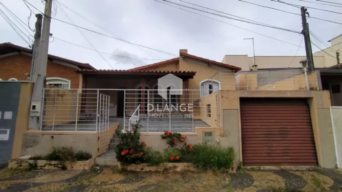 Casa à venda no bairro Jardim dos Oliveiras em Campinas
