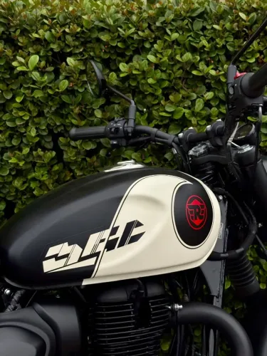 **Nova Royal Enfield Hunter 350 Tokyo black - Bruna 2 1 9 7 1 4 0 6 3 8 7 