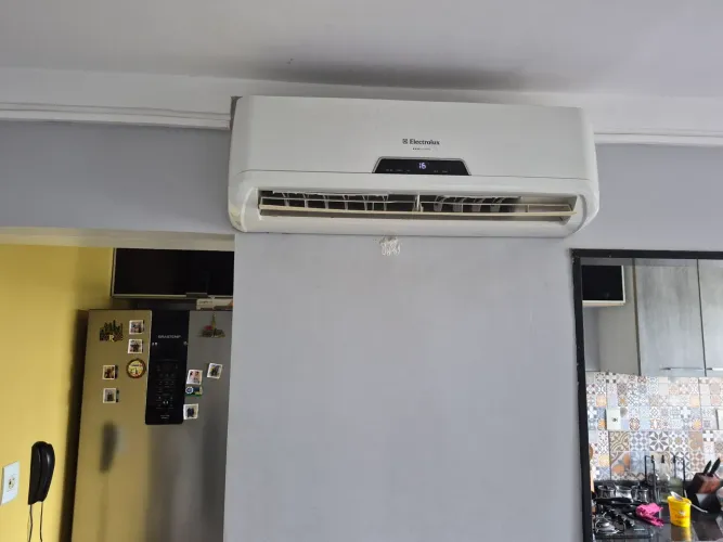 Central de ar Electrolux 