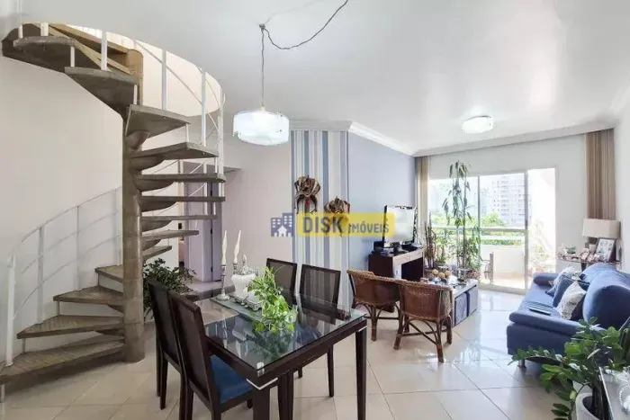 Cobertura com 3 dormitórios para alugar, 200 m² por R$ 6.750/mês - Centro - São Bernardo d