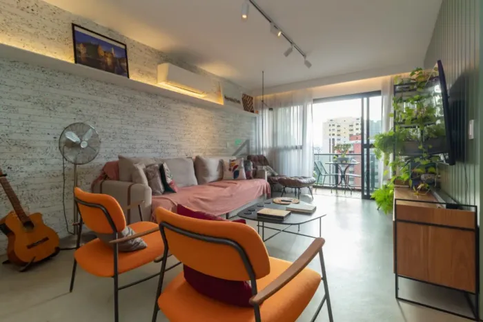 Apartamento para venda em Moema com 3 quartos, sendo 1 suíte, 152m²