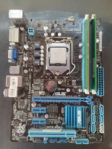 Placa mãe Asus P8B75-M LX PLUS