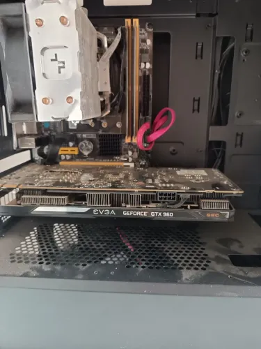 Vendo placa de vídeo GTX 960 2gb