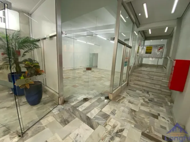 SALA COMERCIAL AÉREA