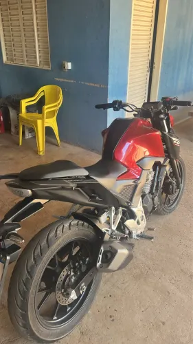 Moto zera, chama pra da negocio