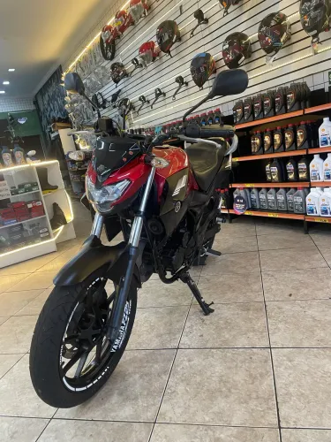 YAMANHA FAZER 250 ANO 2012 MUITO NOVA
