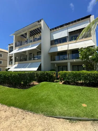 Apartamento para Venda em Mata de São João, Praia do Forte, 2 dormitórios, 1 suíte, 3 banh