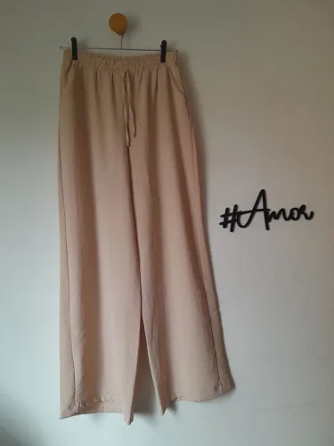 Calça Duna - Tam.: G - Cor: Nude
