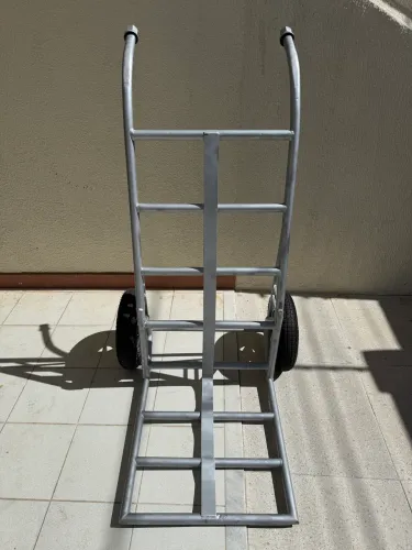 Carrinho de Carga Tipo Armazem