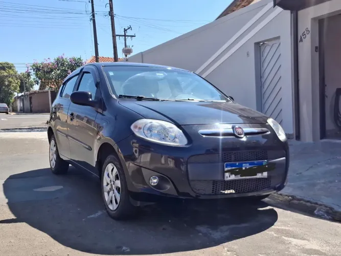 Fiat Palio Attractive 1.0 EVO Fire Flex 8V 5P 2014