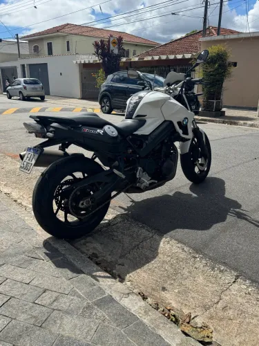 BMW F800 troco em scooter
