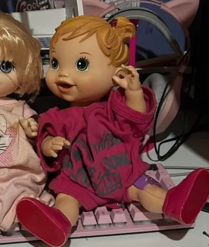 Baby alive machucadinho