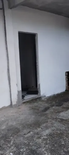 Vendo casa com terreno