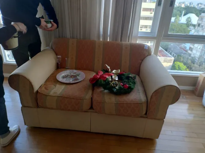 Sofa 2 lugares grande
