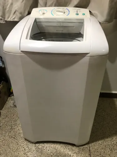 Máquina de lavar 9 kilos Electrolux