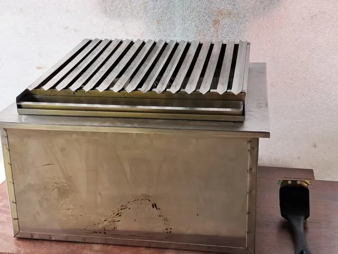 Churrasqueira de inox