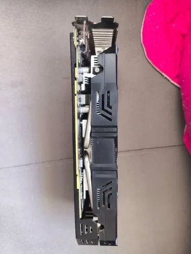 Vendo RX 5500 XT 8GB