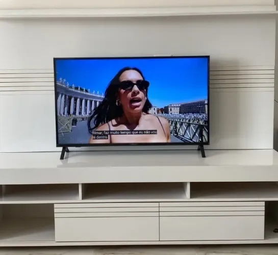Rack + painel branco