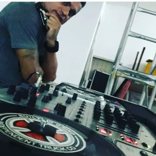 DJ ADO SIMÕES PRONTO PRA ANIMAR SUA FESTA