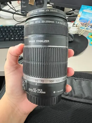 Lente Canon Zoom Lens Ef-s 55-250mm 1:4-5.6 Is Ii Preto