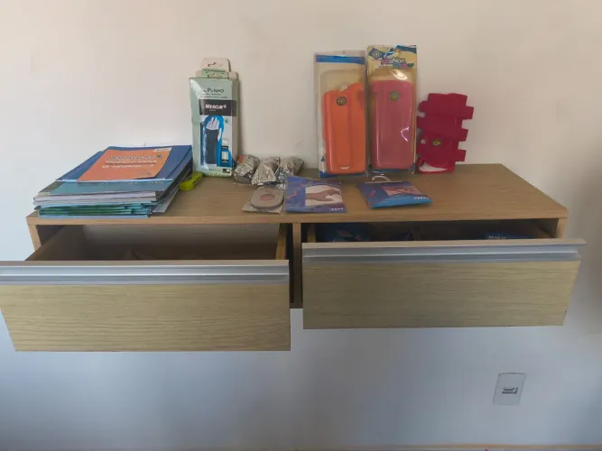 Gaveteiro suspenso MDF, NOVO.
