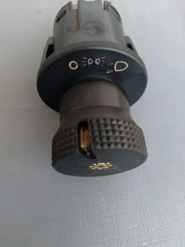 Opala/caravan/chevette  botão farol 