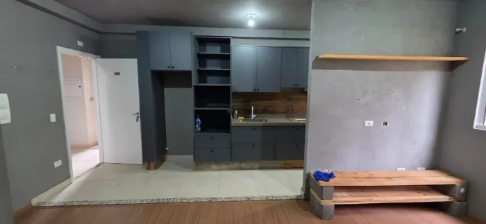 Apartamento no condomínio EDIFÍCIO TERRA DE SANTA CRUZ no bairro Jardim Imperial