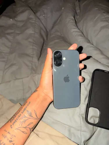 Vende iphone 17