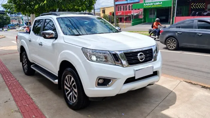 Nissan Frontier XE CD 4X4 2.3 Bi-TB Diesel Aut. 2022