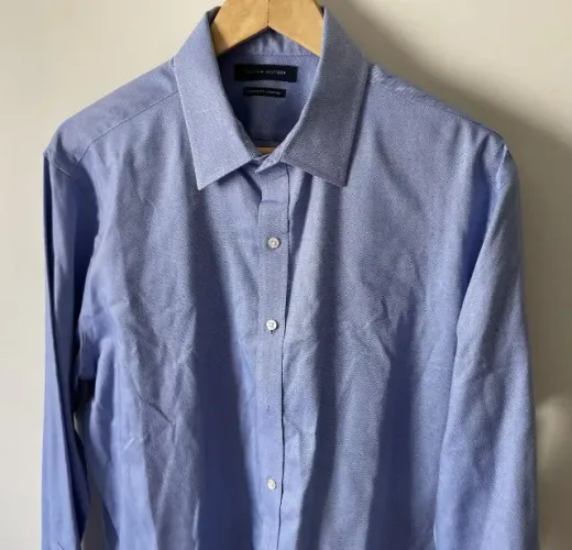 CAMISA TOMMY HILFIGER ATHLETIC FIT STRETCH SOCIAL GG AZUL