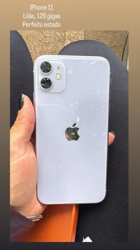 iPhone 11 semi novo
