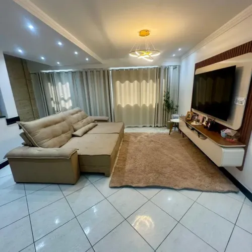 Apartamento duplex em Divino Espírito Santo
