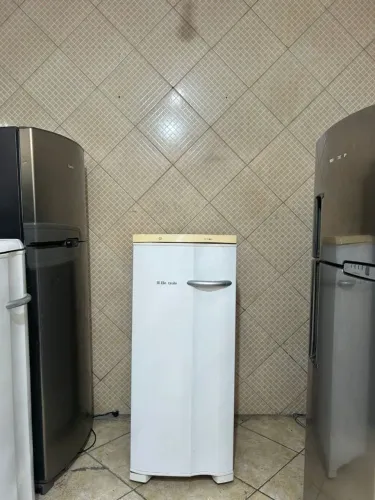 Freezer Eletrolux 200 litros degelo