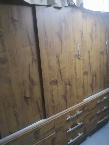 Guarda Roupa de Casal Porta de Correr.