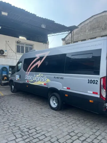 Iveco Daily Minibus 50-180 Fretam.(diesel)(e6) 2024