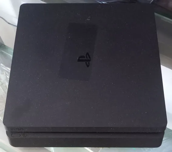 PS4 SLIM 1TB - Problema no hd