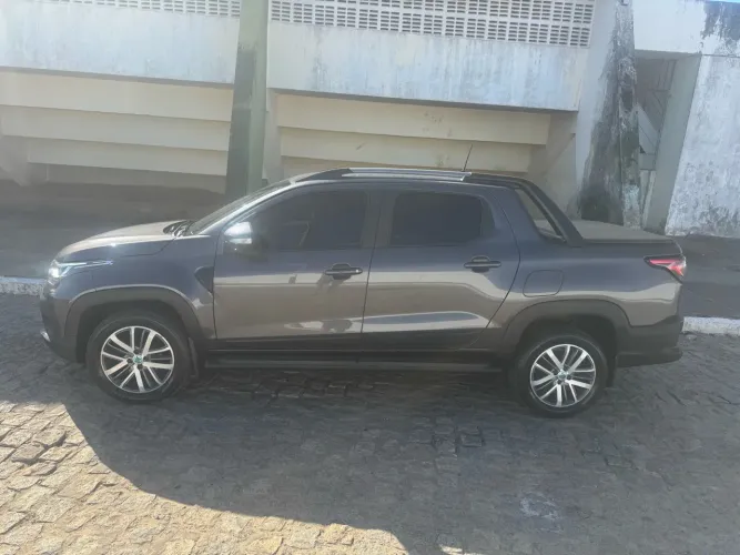 Fiat Strada Volcano 1.3 Flex 8V CD 2024
