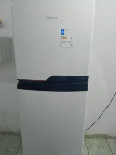 Geladeira continental 400 litros