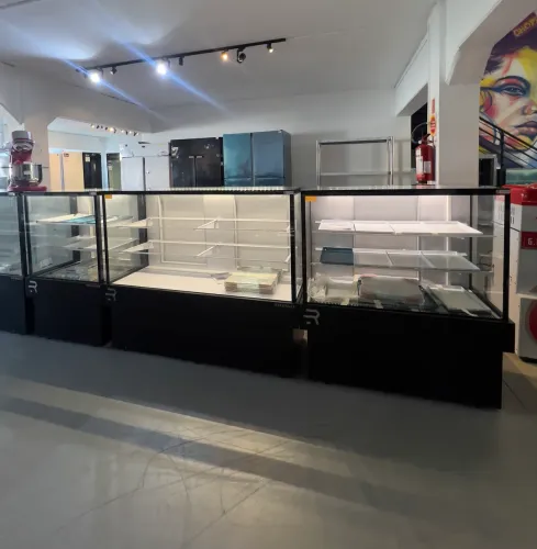 Conjunto completo balcao vitrine padaria/panificadora - direto de fábrica 