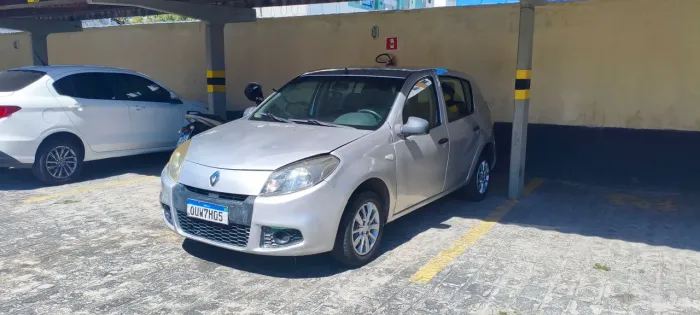 Renault Sandero Authentique Hi-flex 1.0 16V 5P 2014