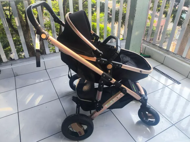 Carrinho de bebê NoelyNaty