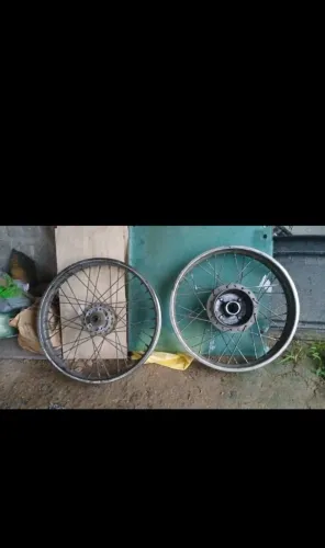 Par rodas titan 150